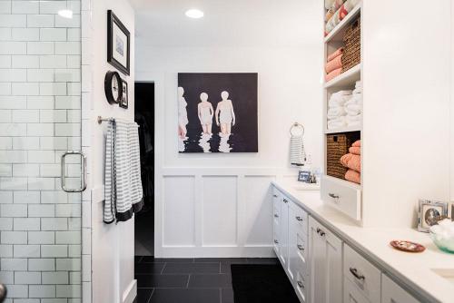 Bath Room 6