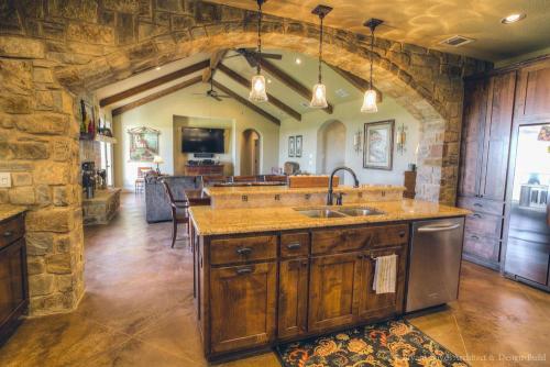 Blackland Prairie Kitchen 4