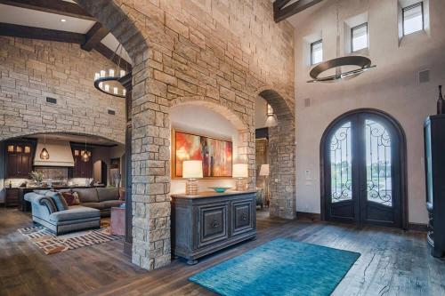 Casa Grande Foyer