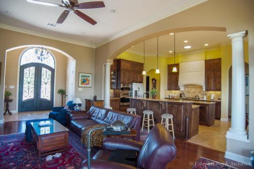 Hillside Mediteranian Great Room, Kitchen and Foyer