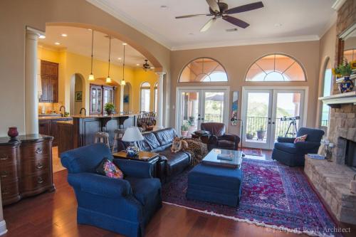 Hillside Mediteranian Great Room