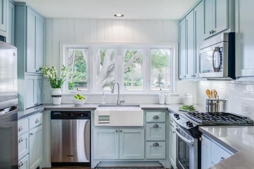 Kitchen 13