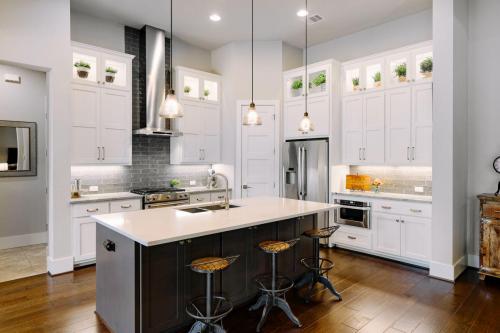 190712-JBB-Spec-Home-101564
