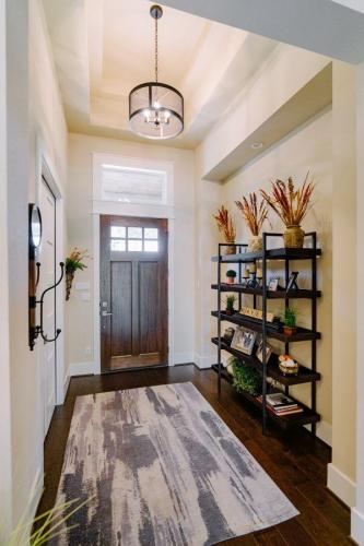 190712-JBB-Spec-Home-101586