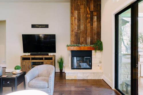 190712-JBB-Spec-Home-101666